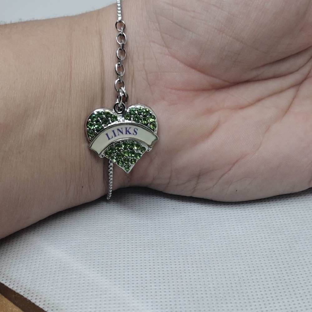 Silver Bracelet with Green Heart Charm – New with Bag, “Links” Design - Picture 3 of 5